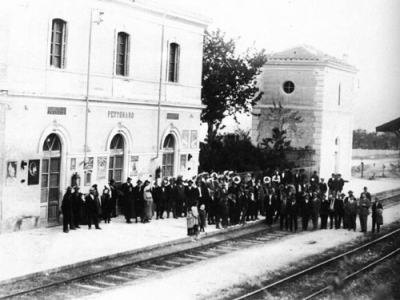 Stazione ferroviaria
